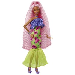 BARBIE EXTRA DELUXE ABRIGO ROSA 2