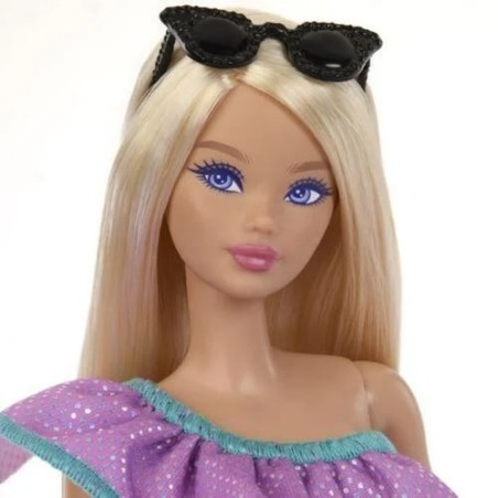 Barbie Fashionista Con 3 Modas Noche