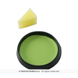 maquillaje con esponja verde claro 2