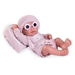 RECIÉN NACIDA PIPA CON GAFAS