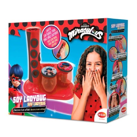 SOY LADYBUG ESTUDIO DE UÑAS