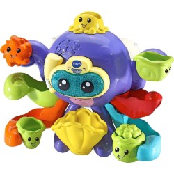 Pulpo bebé Juega en el baño