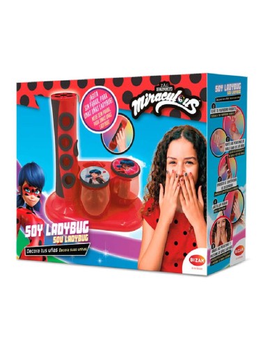 SOY LADYBUG ESTUDIO DE UÑAS