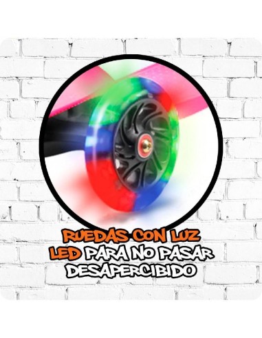 PATINETE DE 3 RUEDAS ROSA CON LUCES LED