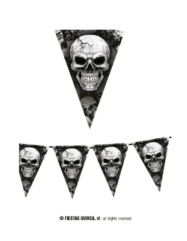 GALLARDETE CALAVERAS 300 CMS GUIRNALDA