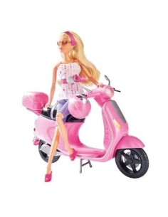 STEFFI LOVE CON SCOOTER