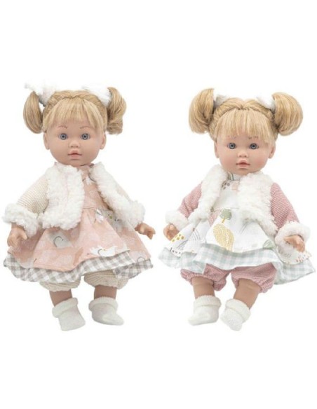 MUÑECA LARA INVIERNO HABLADORA