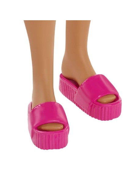 BARBIE MUÑECA VESTIDO ARCOIRIS