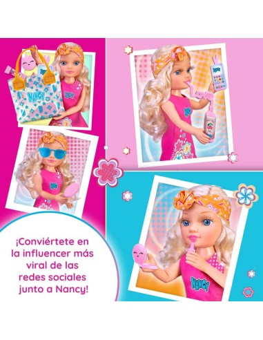 Nancy ¿Que hay en mi Bolso?