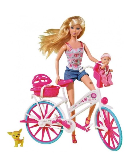 Steffi Love con bicicleta
