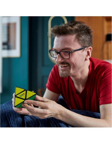 Rubiks Pirámide 