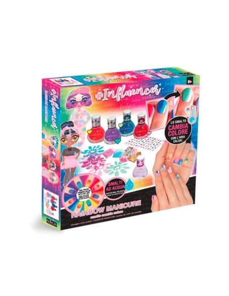 INFLUENCER RAINBOW MANICURE