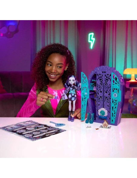 Monster High Twyla Secrets Jardín