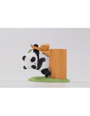 Panda Roll: Fruit Tree Climbing Figura C