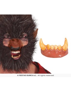 Dientes colmillos hombre lobo