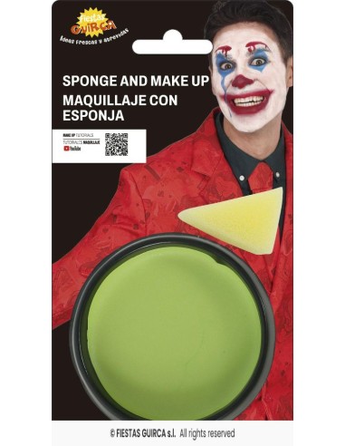 maquillaje con esponja verde claro