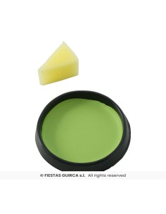maquillaje con esponja verde claro 2