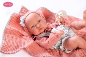 RECIÉN NACIDA CON MANTITA PRIMAVERA MUÑECAS ANTONIO JUAN