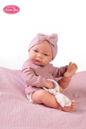 MUÑECA NICA CON MORDEDOR Y MANTITA 42CM