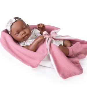 RECIÉN NACIDA MULATA PAREJITA CON MANTITA