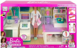 BARBIE DOCTORA CON CLÍNICA MÉDICA