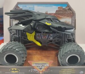 COCHE BATMAN -  VEHICULO MONSTER JAM 1:24