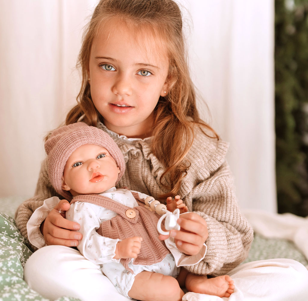 Reborn arias 40 cm sandra rosa c/manta. - Imagen 3