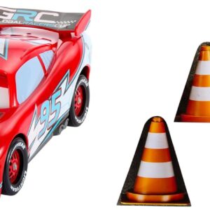 Vehículo Rayo Mcqueen Derrapa Y Corre De La Copa Mundial De Pilotos De Disney Pi