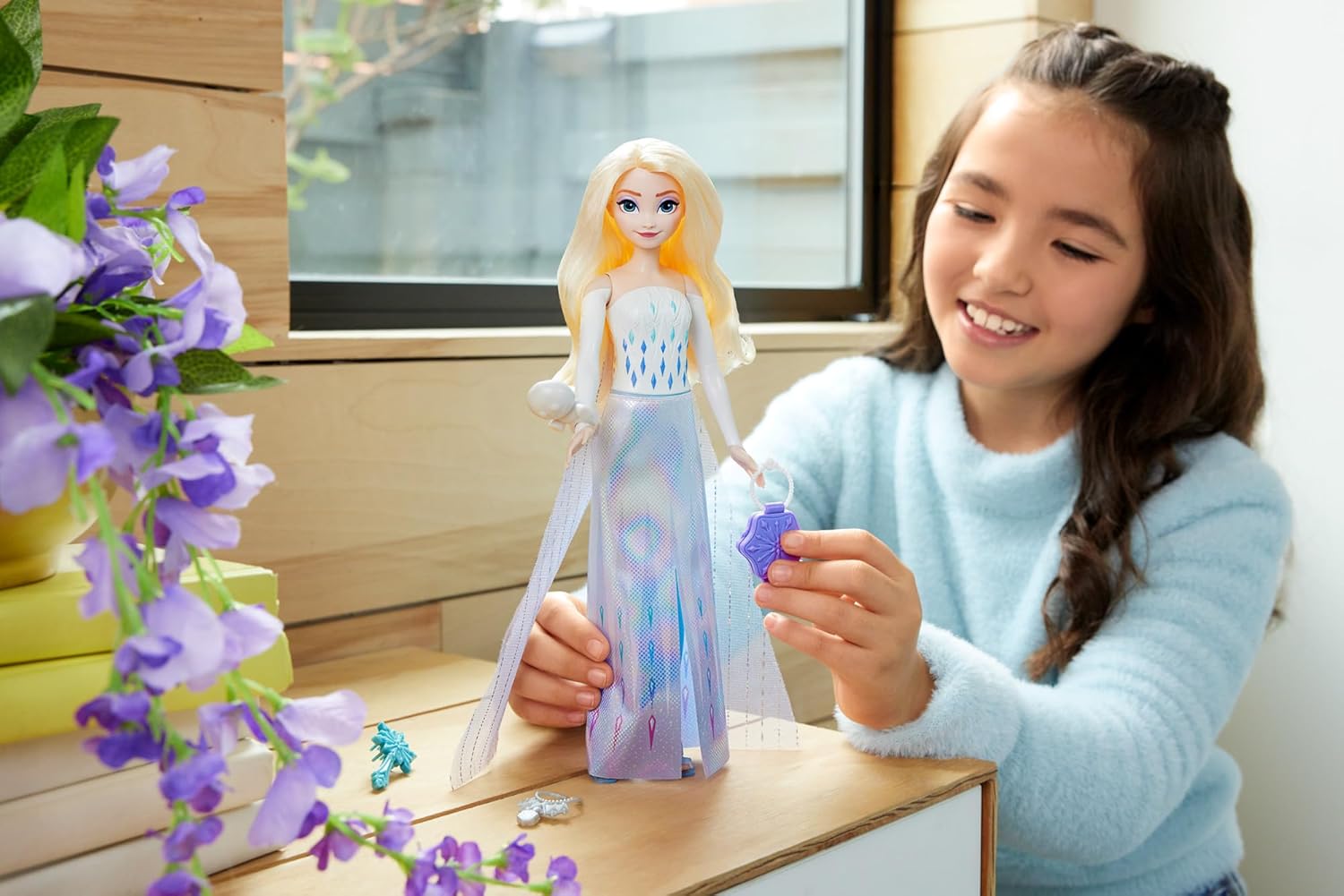 Princesa Frozen Revela Sorpresas Elsa Spin And Reveal - Imagen 2