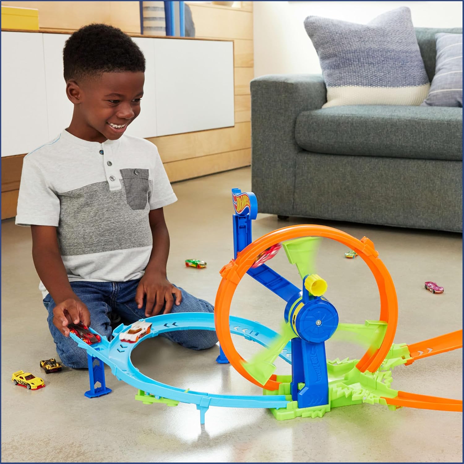 Hot Wheels Launch and Loop Conjunto de Juego - Imagen 2