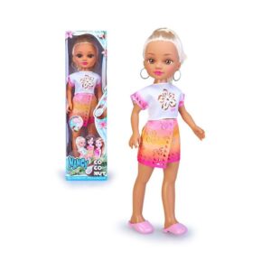 Nancy Coconut Rubia con Conjunto Veraniego