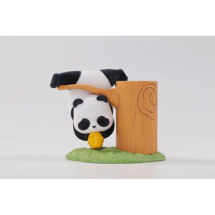 Panda Roll: Fruit Tree Climbing Figura Coleccionable - Imagen 6