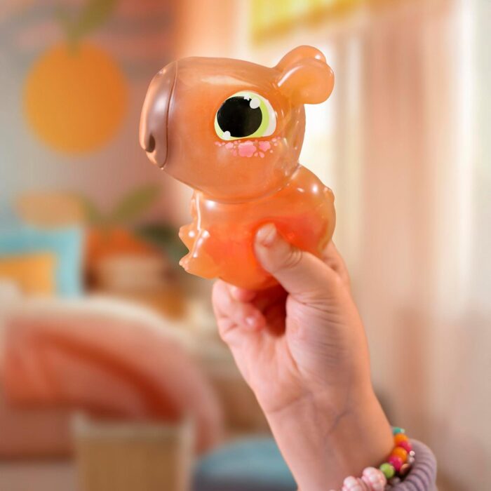 Animagic Let´s Glo Capybara Asst - Imagen 5