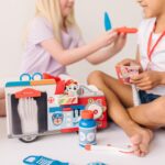 Vehículo de Primeros Auxilios con Marshall de Patrulla Canina, Juguete Paw Patrol, Juguete Creativo - Imagen 2