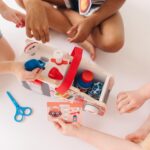 Vehículo de Primeros Auxilios con Marshall de Patrulla Canina, Juguete Paw Patrol, Juguete Creativo - Imagen 7